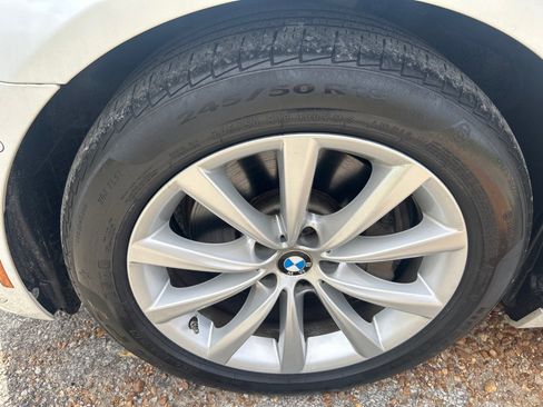 Used 2016 BMW 740i image 25
