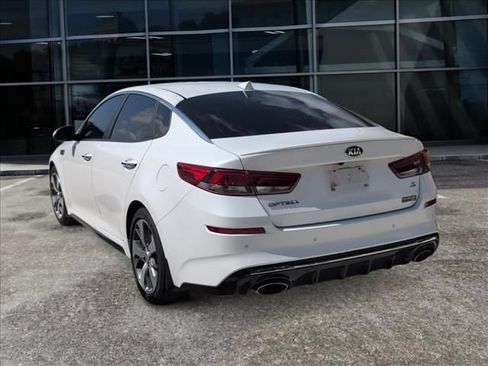 Used 2019 Kia Optima S FWD image 3