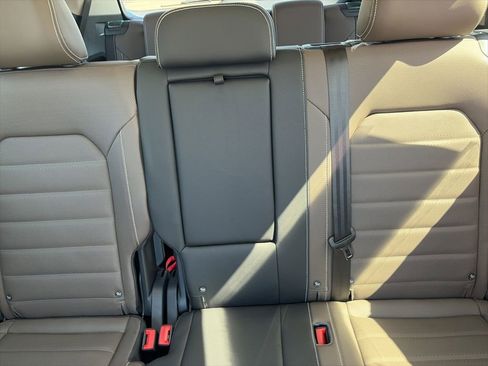 New 2026 Volkswagen Atlas SEL AWD/4WD image 24