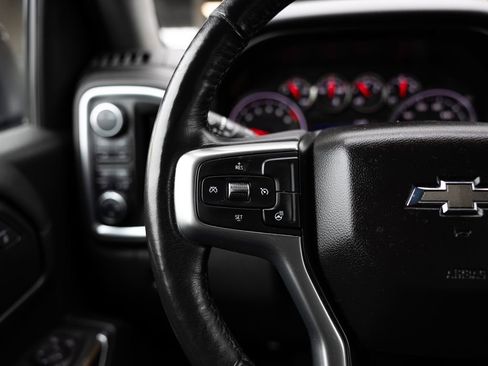 Used 2020 Chevrolet Silverado 1500 LT Trail Boss AWD/4WD image 16