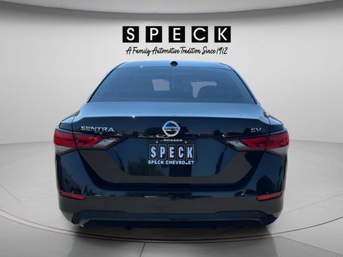 Used 2022 Nissan Sentra SV FWD image 4