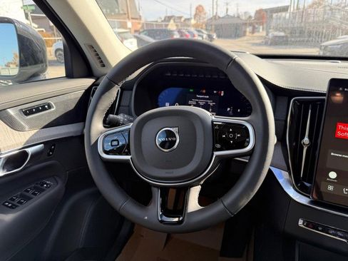New 2026 Volvo XC90 B6 Ultra image 8