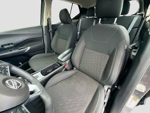 Used 2023 Nissan Kicks SV w/ Interior Electronics Package FWD image 20