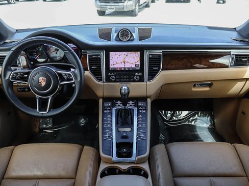 Used 2017 Porsche Macan S AWD/4WD image 12