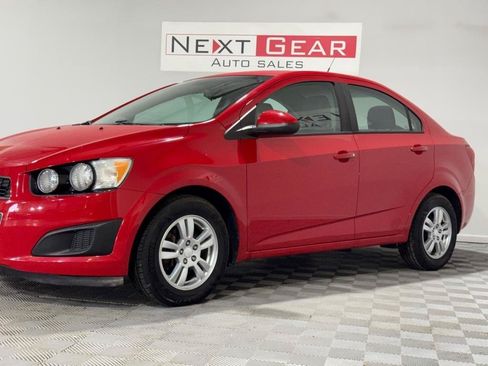 Used 2012 Chevrolet Sonic LS FWD image 2