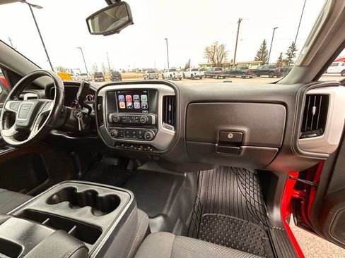 Used 2018 GMC Sierra 1500 SLE image 32