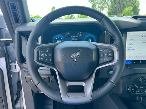 New 2026 Ford Bronco Badlands AWD/4WD image 17