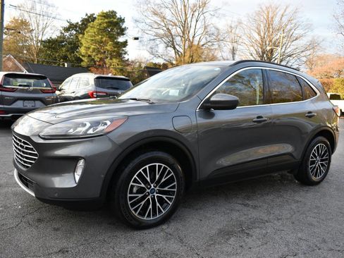 Used 2022 Ford Escape Titanium w/ Titanium Premium Package image 2