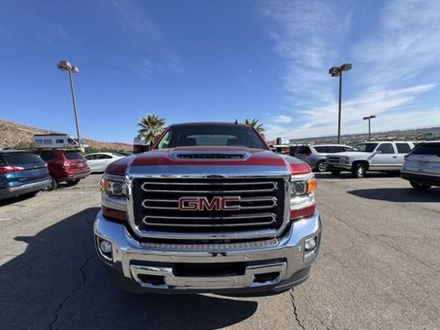 Used 2019 GMC Sierra 2500 SLT w/ Duramax Plus Package image 8