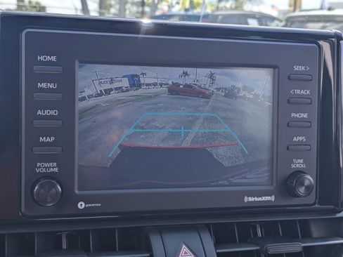 Used 2020 Toyota RAV4 XLE image 11