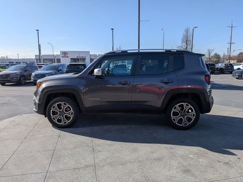 Used 2017 Jeep Renegade Limited image 8