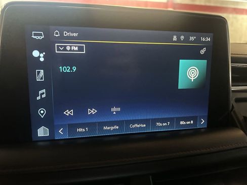 Used 2022 Chevrolet Tahoe RST w/ Sport Performance Package image 22