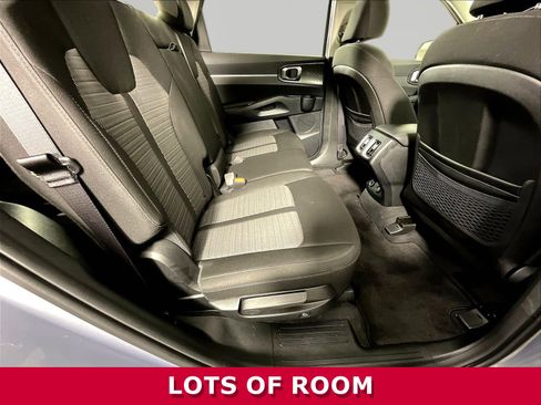 Certified 2023 Kia Sorento LX FWD image 22