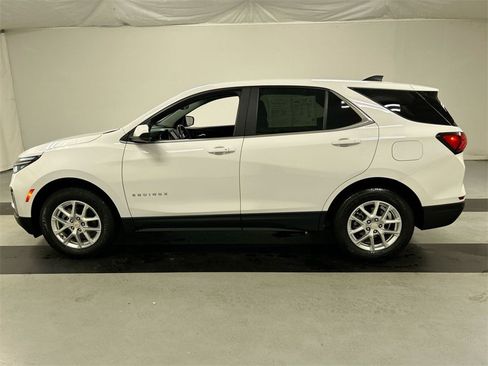 Used 2022 Chevrolet Equinox LT image 6