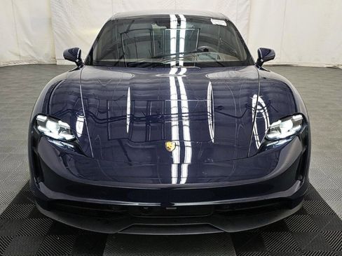 Used 2022 Porsche Taycan 4S image 2