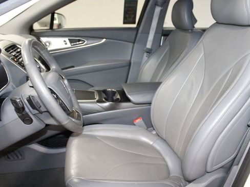 Used 2019 Lincoln Nautilus Reserve w/ Ultimate Package image 22