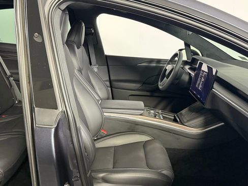 Used 2024 Tesla Model X AWD/4WD image 28