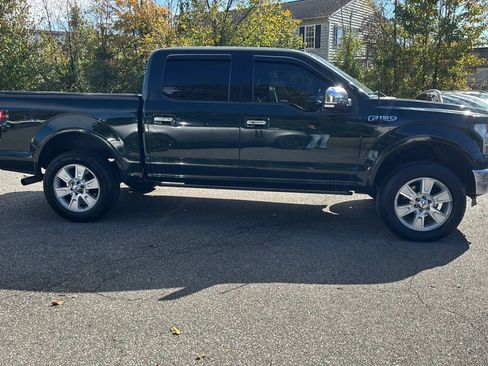 Used 2015 Ford F150 Lariat w/ Equipment Group 502A Luxury image 4