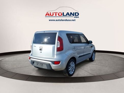 Used 2013 Kia Soul + w/ Audio Pkg image 5