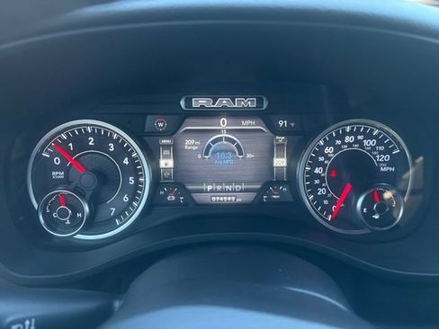 Used 2019 RAM 1500 Big Horn AWD/4WD image 10