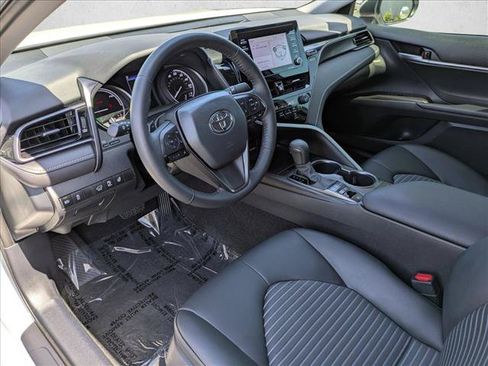Certified 2024 Toyota Camry SE w/ Cold Weather Package FWD image 10