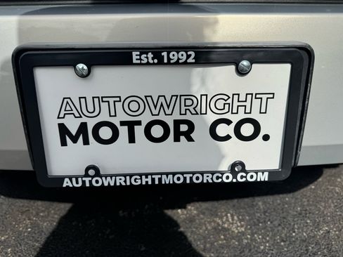 Used 2013 Volkswagen Tiguan SE image 18