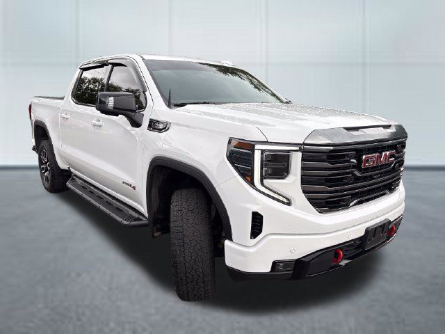 Used 2024 GMC Sierra 1500 AT4 w/ AT4 Preferred Package AWD/4WD image 5