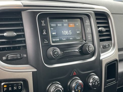 Used 2019 RAM 1500 Warlock AWD/4WD image 32
