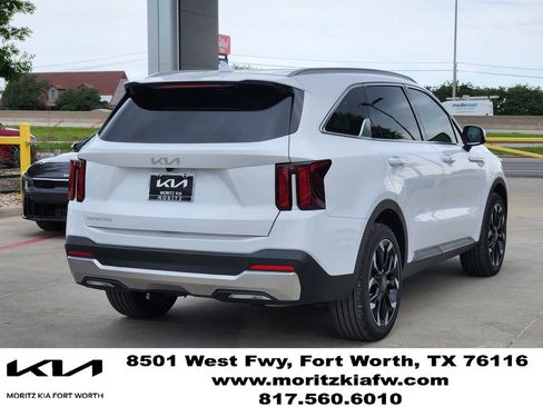 New 2026 Kia Sorento EX FWD image 3