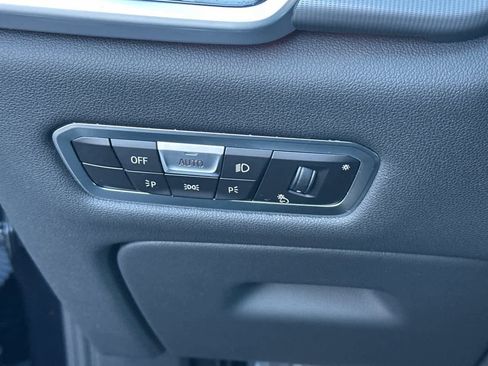 Certified 2023 BMW X6 xDrive40i w/ M Sport Package image 33