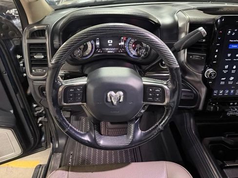 Used 2020 RAM 2500 Limited AWD/4WD image 33