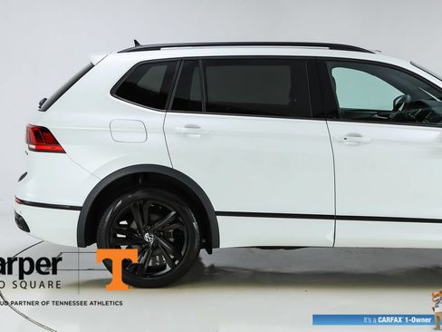 Used 2024 Volkswagen Tiguan SE R-Line AWD/4WD image 50