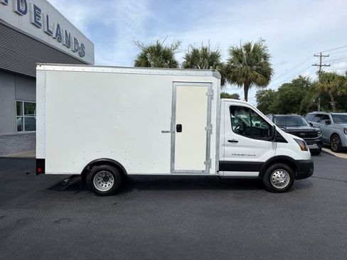 Used 2023 Ford Transit 350 DRW RWD image 9