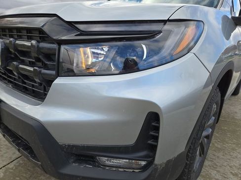 New 2026 Honda Ridgeline Sport image 7