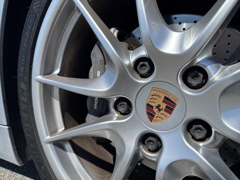 Used 2014 Porsche Cayman image 6