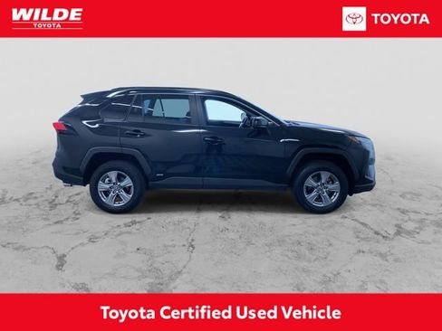 Certified 2025 Toyota RAV4 LE AWD/4WD image 2