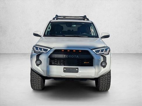 Used 2021 Toyota 4Runner SR5 Premium w/ Moonroof Package AWD/4WD image 2