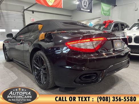Used 2018 Maserati GranTurismo Sport RWD image 42