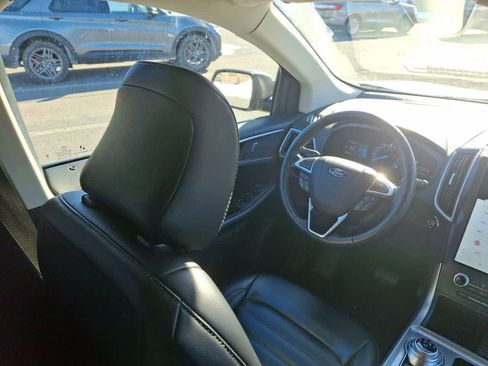 Certified 2024 Ford Edge SEL image 15