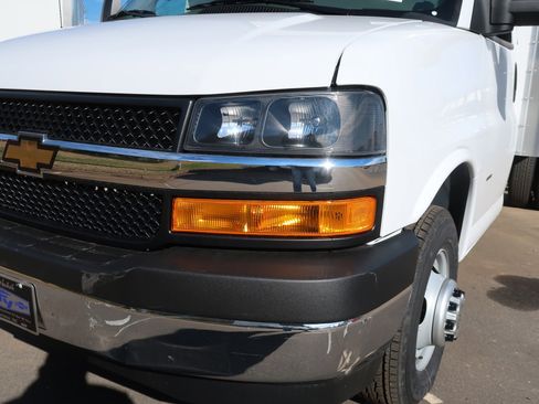 New 2025 Chevrolet Express 3500 w/ Power Convenience Package RWD image 5