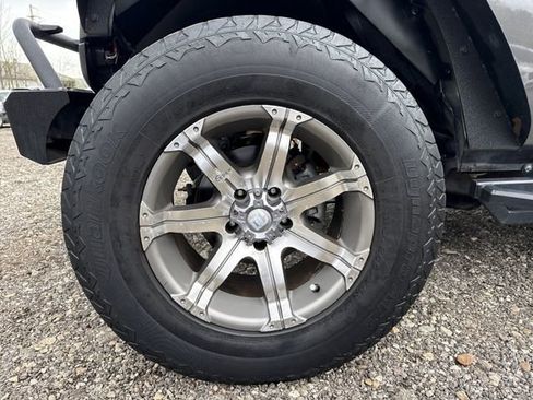 Used 2018 Jeep Wrangler Unlimited Sport S AWD/4WD image 26