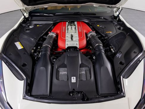Certified 2019 Ferrari 812 Superfast RWD image 57