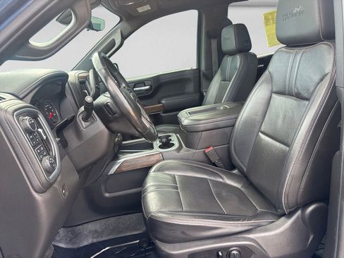 Used 2020 Chevrolet Silverado 1500 High Country w/ Technology Package AWD/4WD image 10