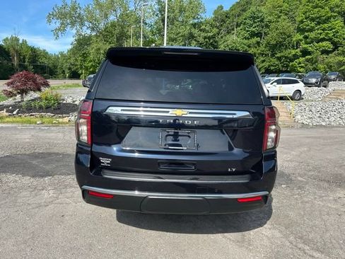Used 2022 Chevrolet Tahoe LT w/ Luxury Package AWD/4WD image 4