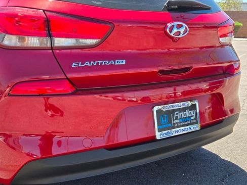 Used 2020 Hyundai Elantra GT FWD image 7