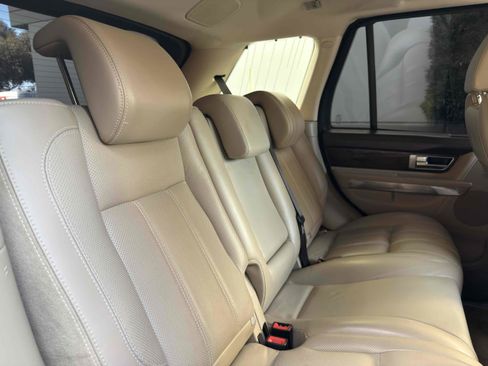 Used 2013 Land Rover Range Rover Sport HSE LUX image 57