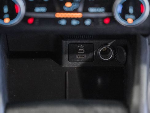 Used 2024 Ford Escape ST-Line image 30