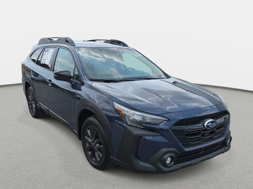 Used 2025 Subaru Outback Onyx Edition AWD/4WD image 3