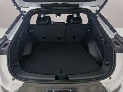 New 2026 Chevrolet Equinox EV LT image 25