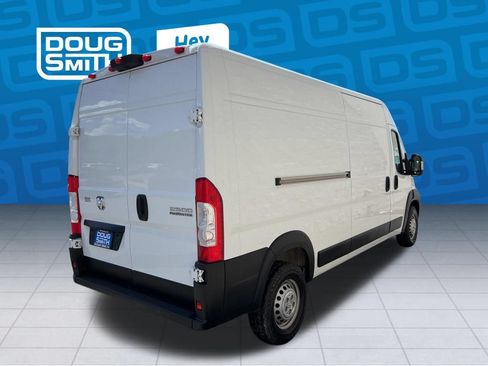 Used 2025 RAM ProMaster 2500 w/ Convenience Group FWD image 6